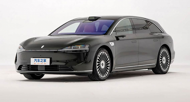 Заменитель Skoda Superb и Volkswagen Passat от Huawei и BAIC представлен официально. Stelato S9T за 309,8 тыс. юаней (3,6 млн рублей) собрал 5000 заказов за час