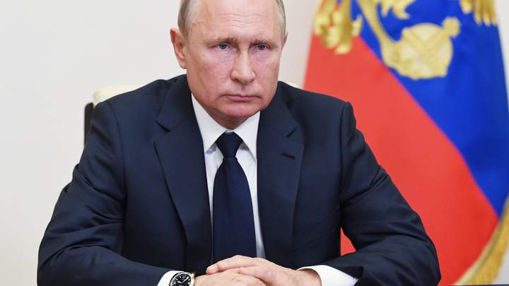 Следите за руками: Путин одним жестом показал губернаторам их перспективы