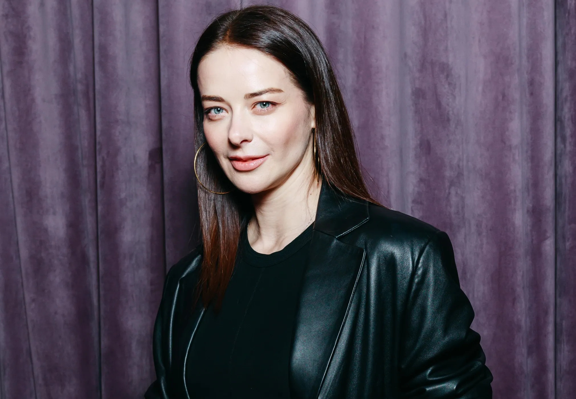 Марина Александрова вышла в свет в монохромном образе