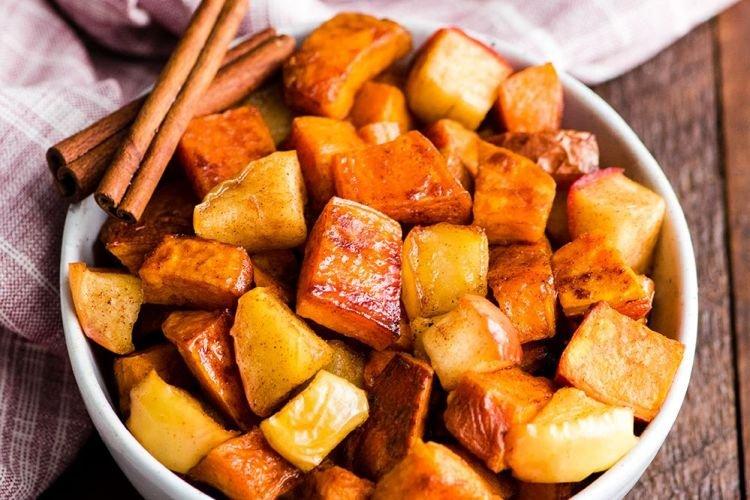 Что приготовить из батата: основное блюдо, закуска и десерт — 3 блюда из полезного корнеплода батат, минут, отправьте, приготовления, нарежьте, духовку, промойте, очистите, маслом, фаршем, мелко, Затем, которые, сливочным, духовки, перцем, сыром, кубиками, котлеты, минутИнгредиентыБатат —