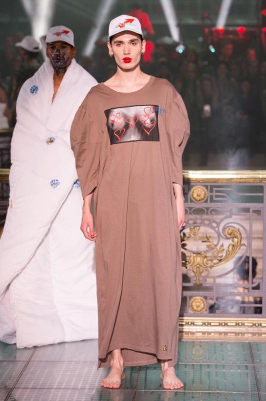 Мужская мода: 25 раз, когда дизайнеры откровенно перестарались Мужская мода: 25 раз, когда дизайнеры откровенно перестарались веселые картинки