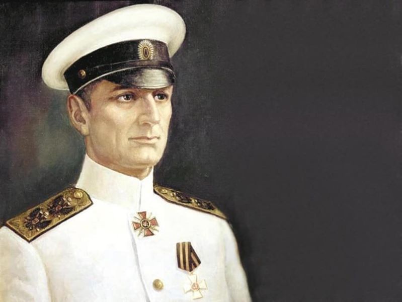 На данном изображении может находиться: 1 человек