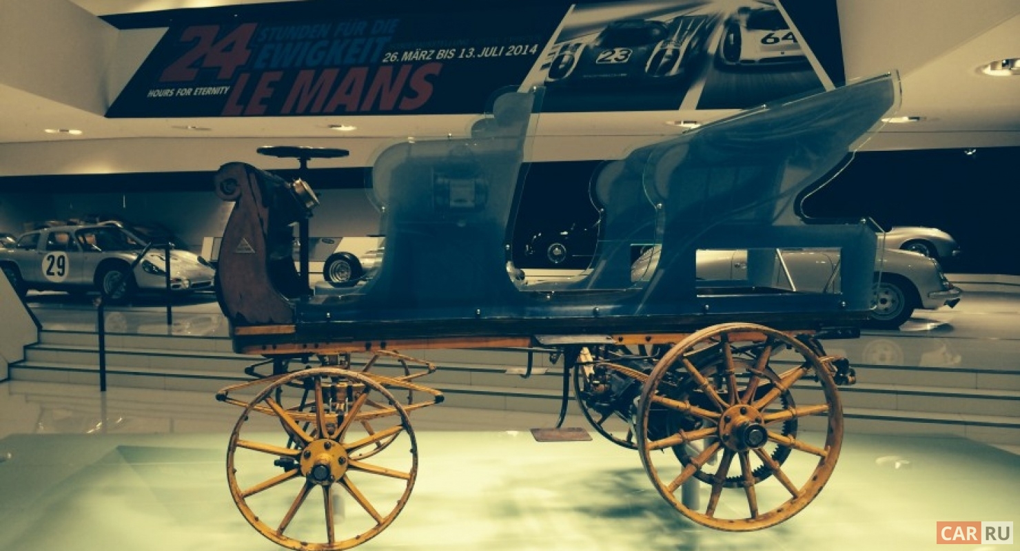 Дизайн автомобилей эволюционирует с 1910 года по настоящее время