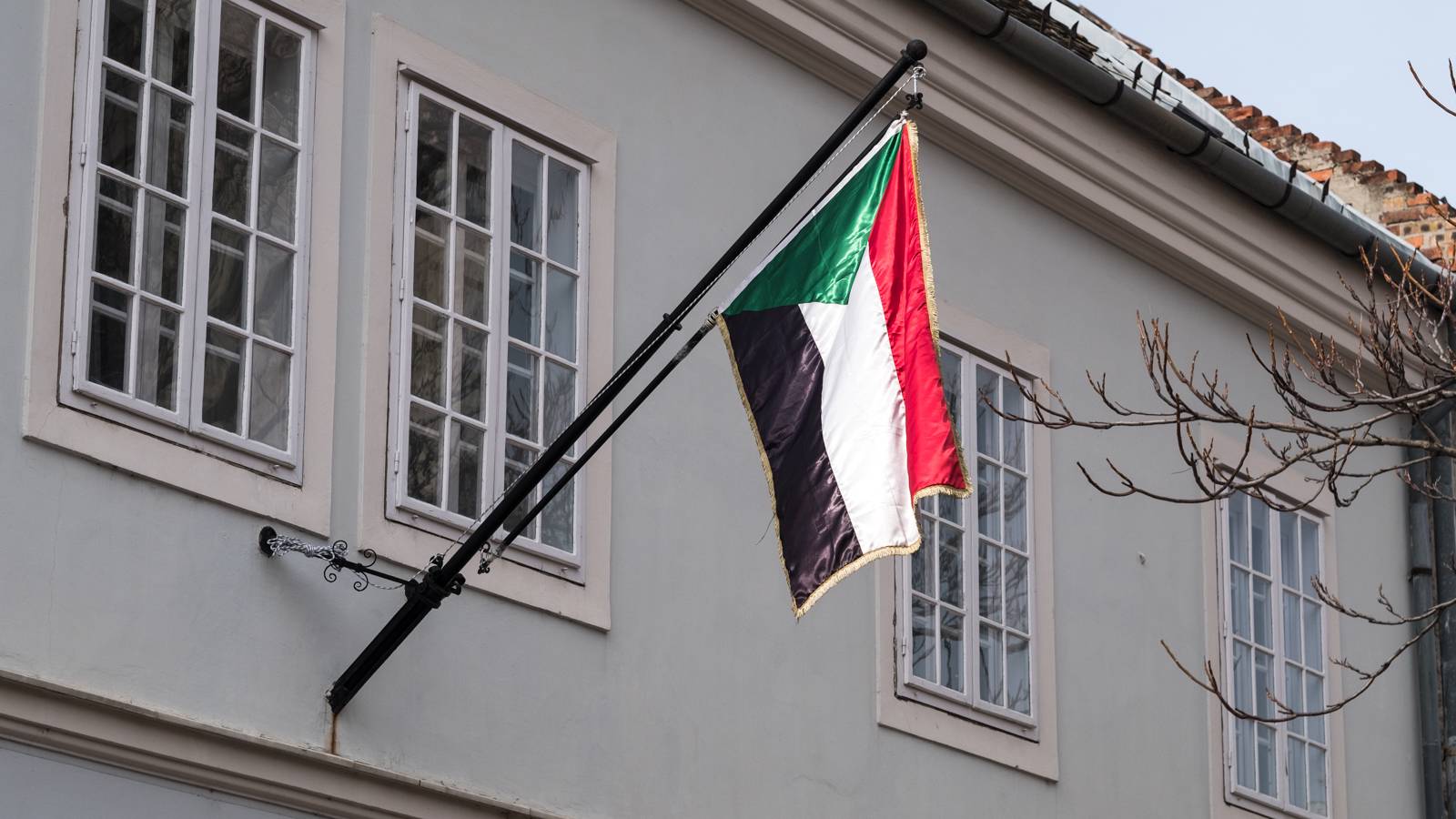 Суданские СМИ раскрыли факты биографии главного кандидата в премьер-министры страны