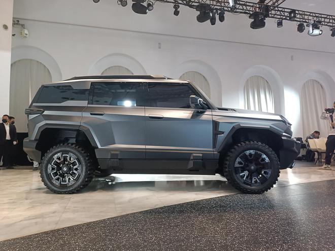 Начато производство Dongfeng Mengshi M-Hero 917 EV. 1000 л.с. и запас хода 505 км