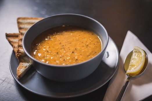 Чечевичный суп — вкусное и полезное блюдо кулинария,рецепты,супы