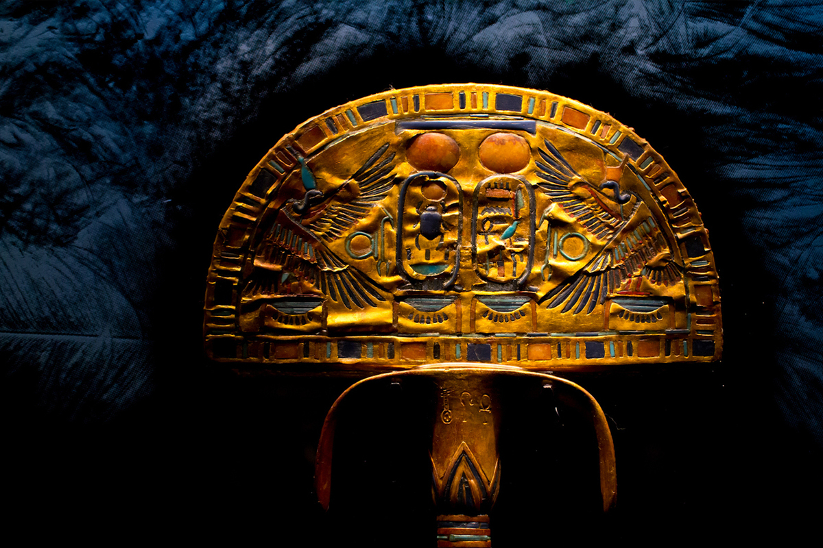 Обнаружена сокровищница золотых артефактов: пролежали под землей почти 3000 лет