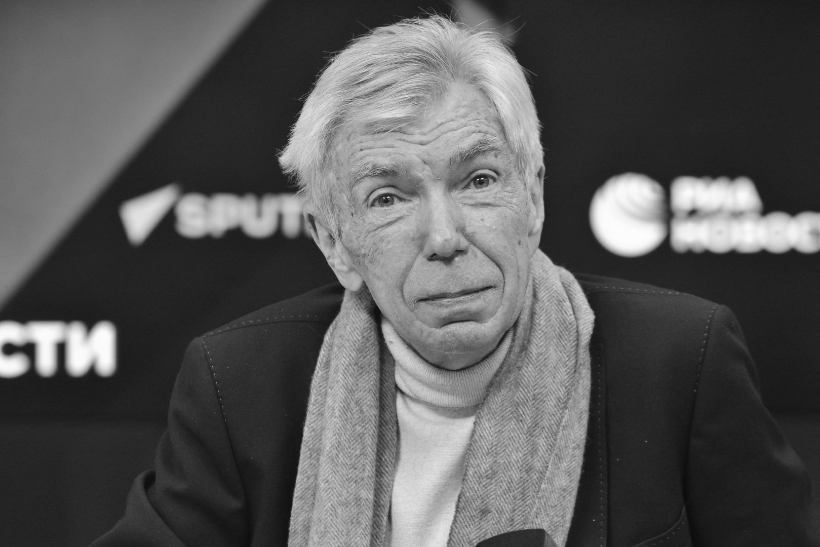 Юрий Николаев