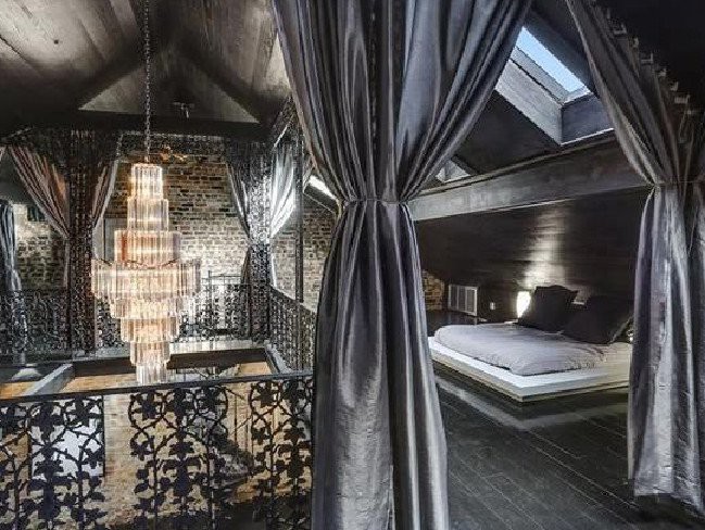 Необычный особняк Ленни Кравица продается за 1 миллион долларов 