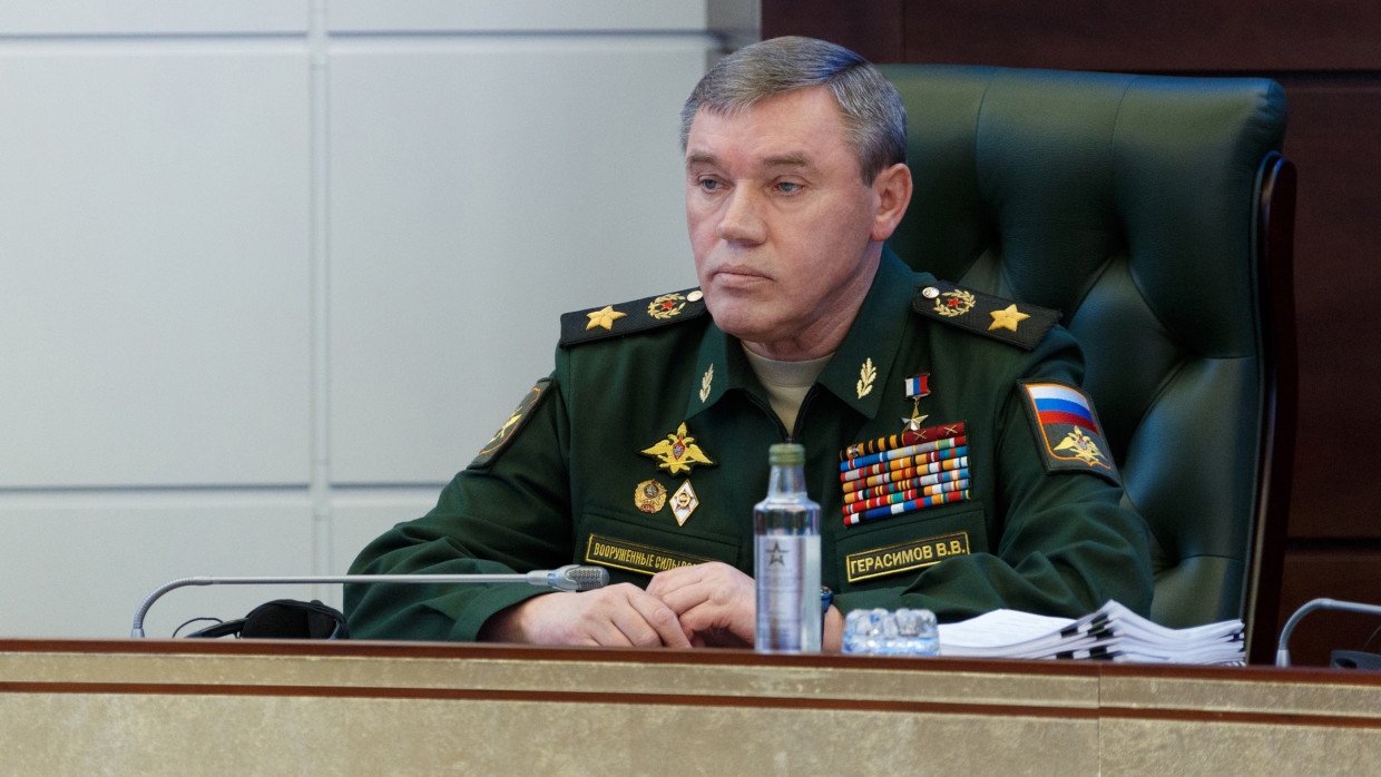 Глава Генштаба ВС РФ Герасимов провел переговоры с индийским и китайским коллегами Армия