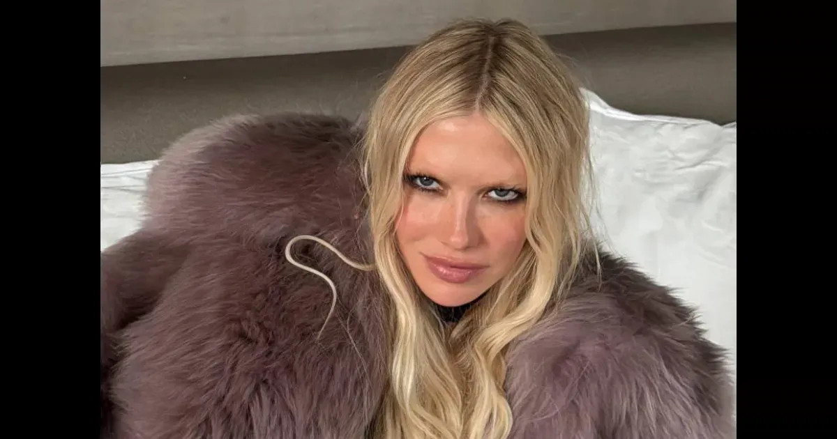 "Жор нереальный". Елена Перминова рассказала, что набрала лишний вес из-за антидепрессантов