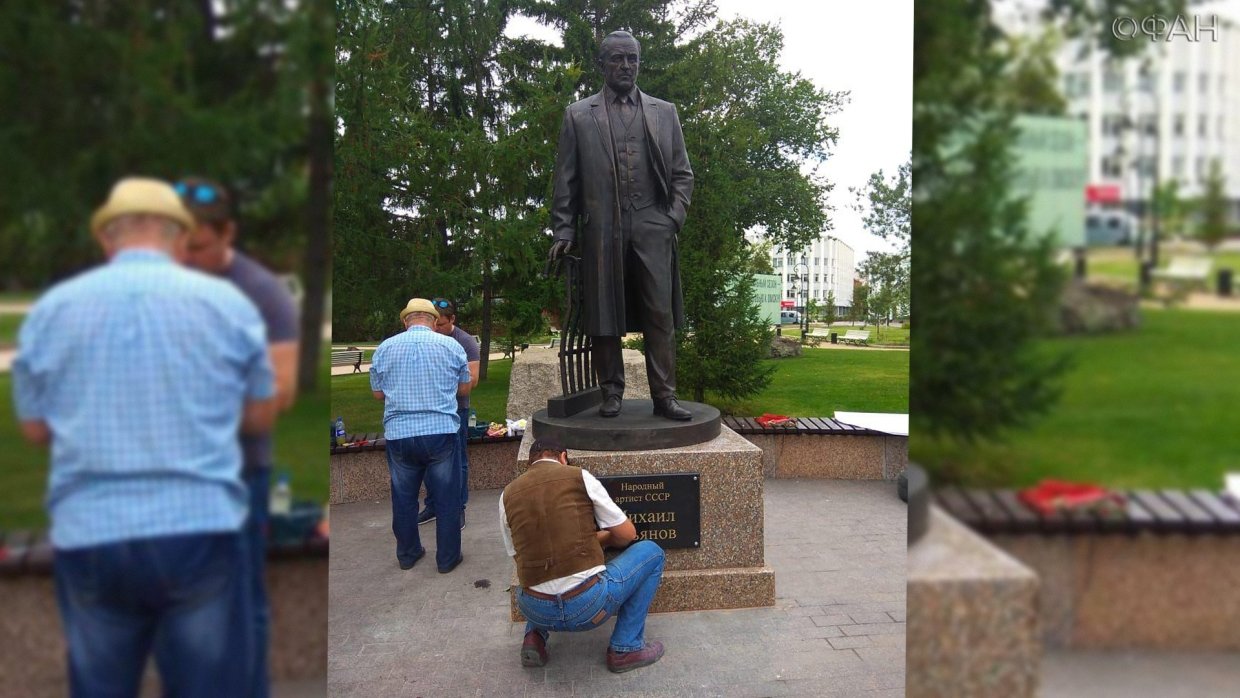 Названный в честь отца. В Москве установят памятник актёру Михаилу Ульянову. Где есть памятники Михаилу Ульянову.