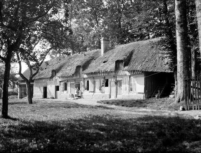 Фермерские дома в Нормандии, Франция ХХ век, винтаж, восстановленные фотографии, европа, кусочки истории, путешествия, старые снимки, фото