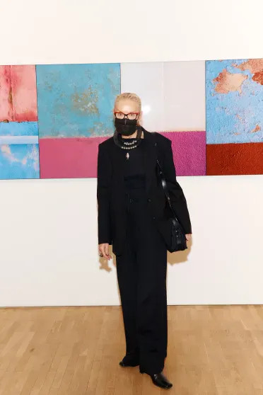 Светская тусовка на открытии выставки Тима Парщикова Color Matrix