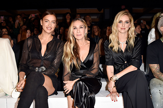 Ирина Шейк и Сара Джессика Паркер на показе Intimissimi в Вероне Ирина Шейк и Сара Джессика Паркер на показе Intimissimi в Вероне Звездный стиль