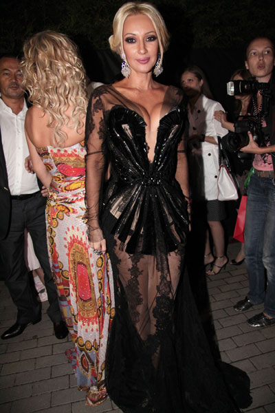 Модные неудачи «Новой волны» за последние годы Модные неудачи «Новой волны» за последние годы знаменитости,мода и красота,модные неудачи