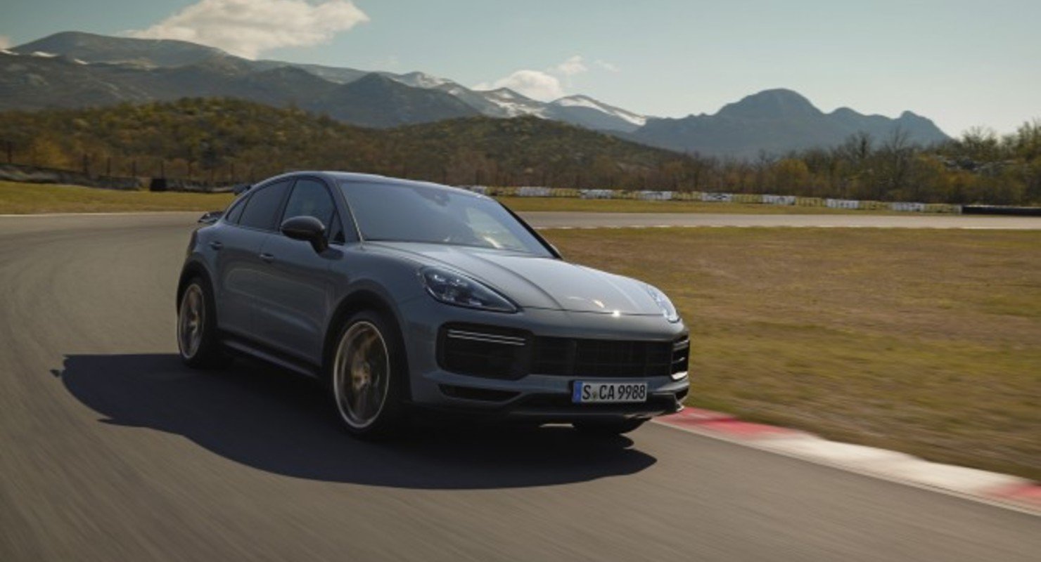 Новый кроссовер Porsche Cayenne Turbo GT доступен для заказа в России Автомобили