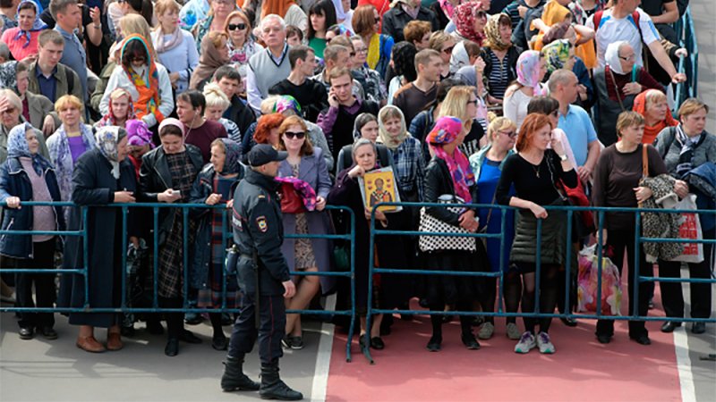 Нужно рассчитывать на несколько часов стояния в очереди