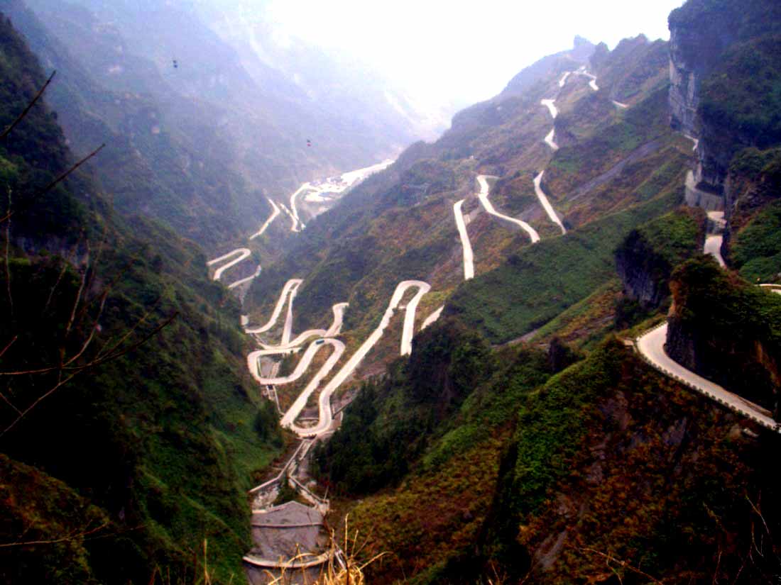 Авеню в Небо горы