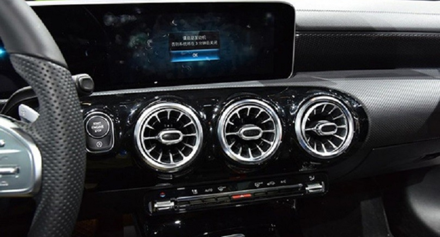 Компания Mercedes-Benz тестирует обновленный внедорожник G-class