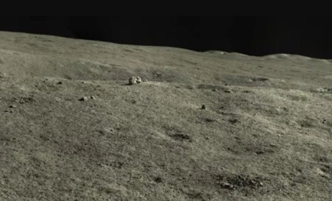 Ровер добрался до объекта, который принимали за таинственную хижину на Луне и сделал снимки Культура