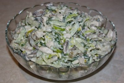 Подборка салатов с курицей