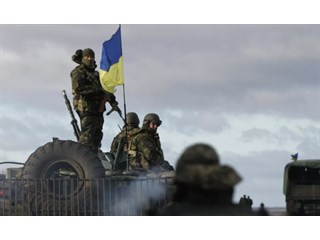 Нужен рейтинг, а не мир. Что Киев готовит в Донбассе украина