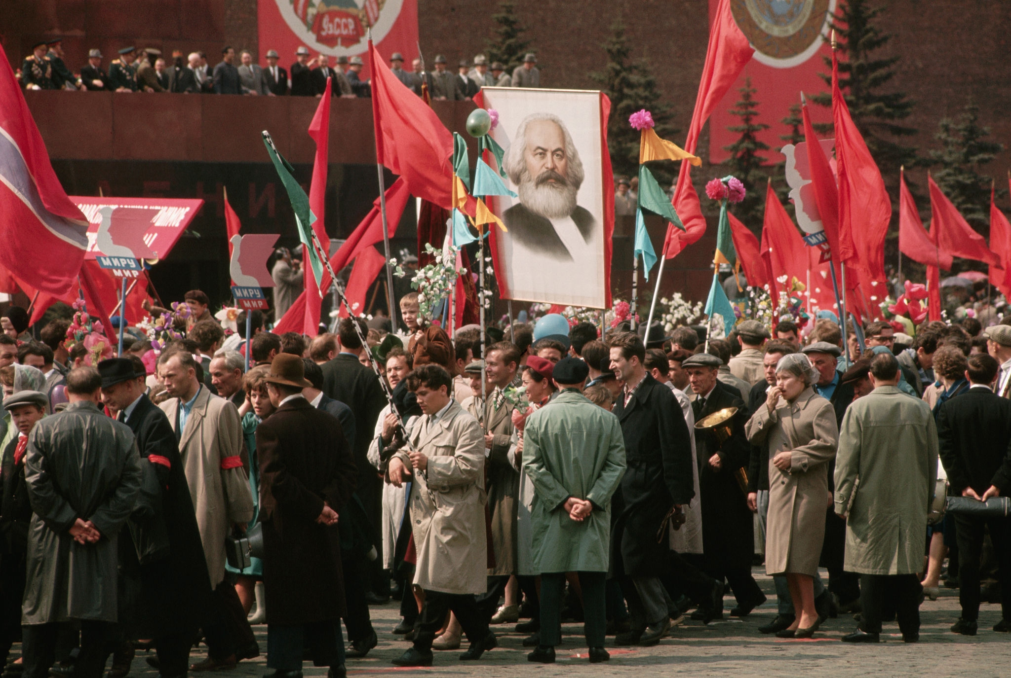 Первомайская демонстрация 1993 года в Москве