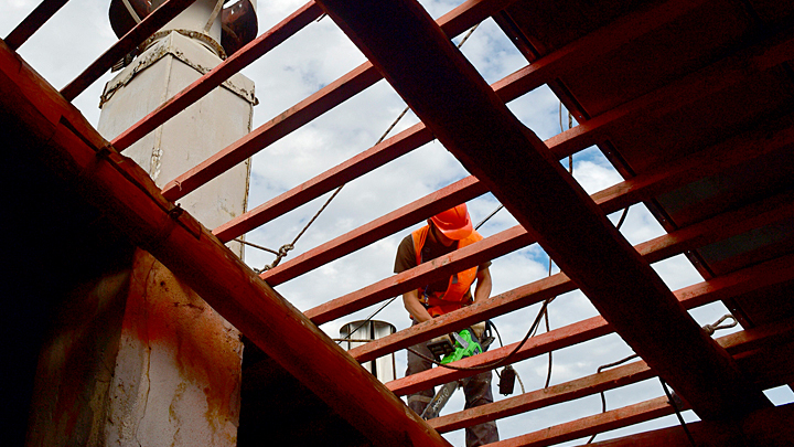 "ХУСНУЛЛИЗАЦИЯ" В ДЕЙСТВИИ. КАК РАБОТАЕТ ФИНАНСОВАЯ ПИРАМИДА ЖКХ