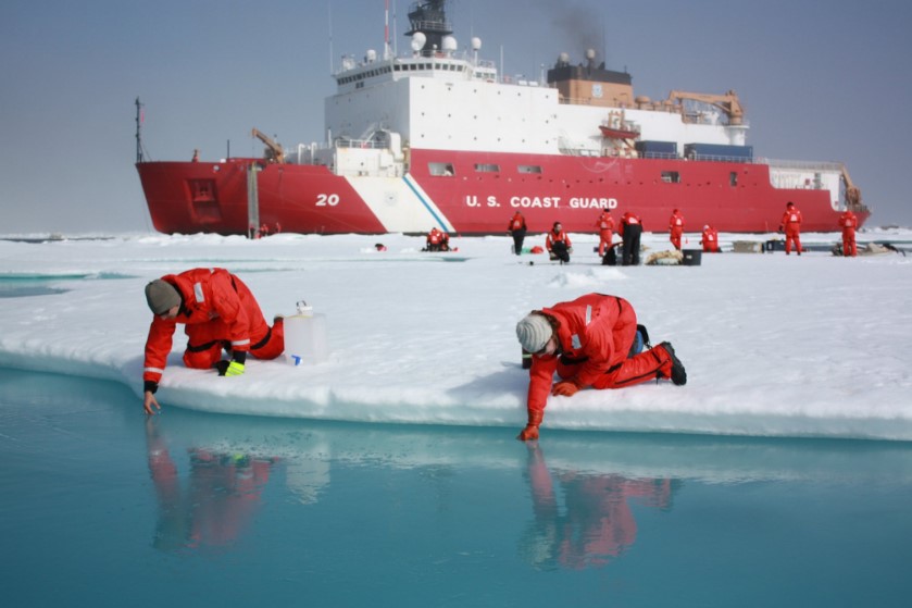Вашингтон обостряет ситуацию в Арктическом регионе