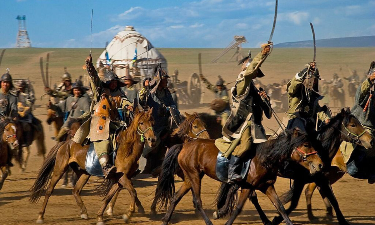 Раньше здесь жило много монгол раскрой. Монголия Чингис Хан. Армия Хорезма 13 век. Татаро монгольские кочевники.
