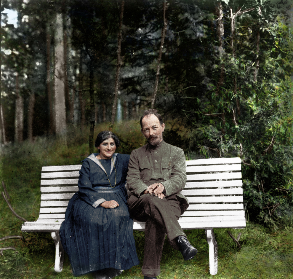 Феликс Дзержинский с женой Софьей Мушкат, 1923