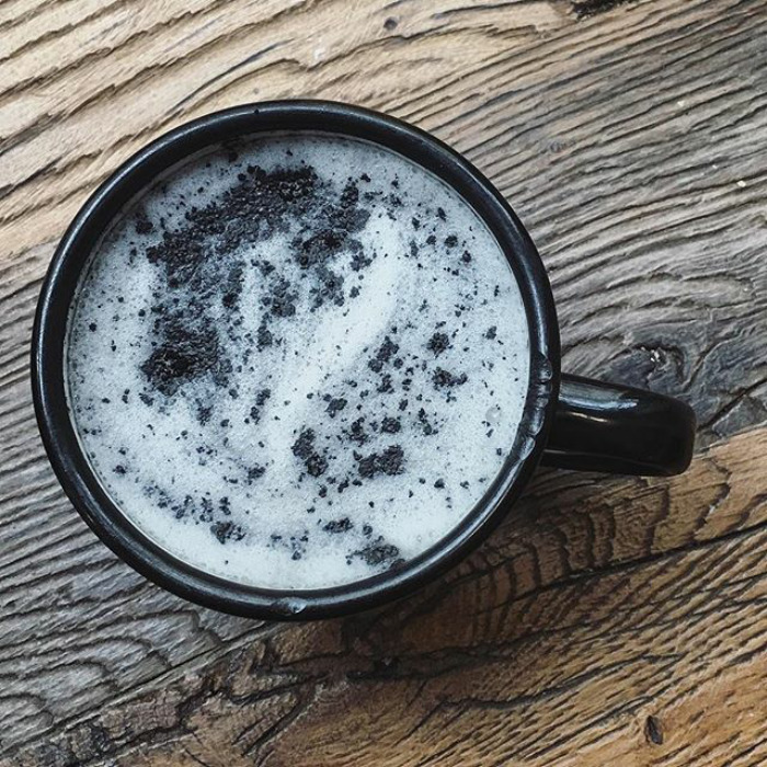 Black Charcoal Latte