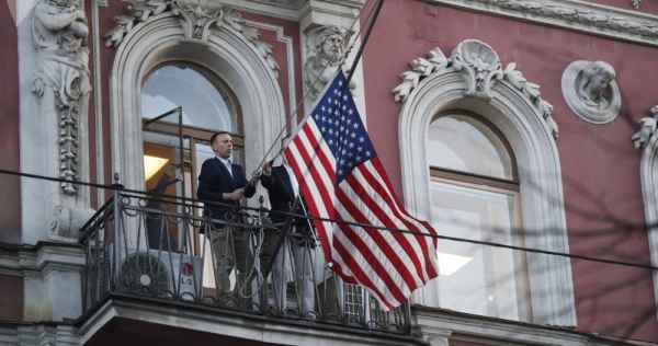 США объявляют войну: американские агенты открыто разжигали Майдан в Москве