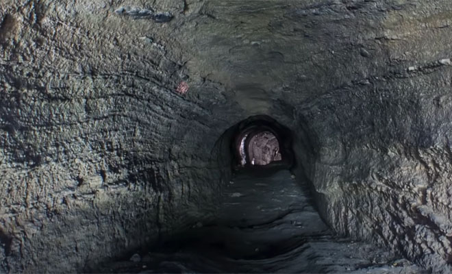 Подземный город под военной частью: мужчина с камерой спустился в сеть тоннелей Культура