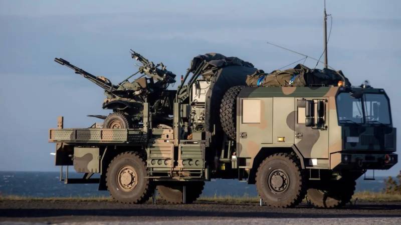 Польша закупает зенитные ракетно-пушечные комплексы Pilica+ Польша закупает зенитные ракетно-пушечные комплексы Pilica+ оружие