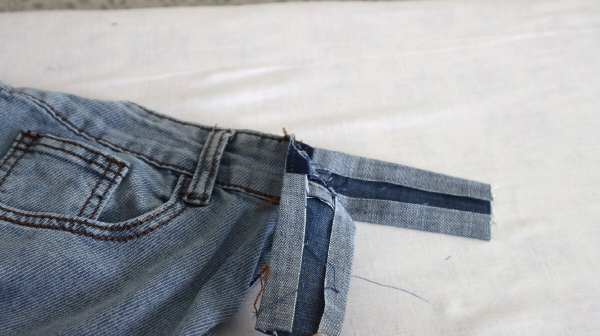 Многим знакома ситуация, когда на любимых джинсах или брюках ломается молния или отрывается пуговица.-5-2