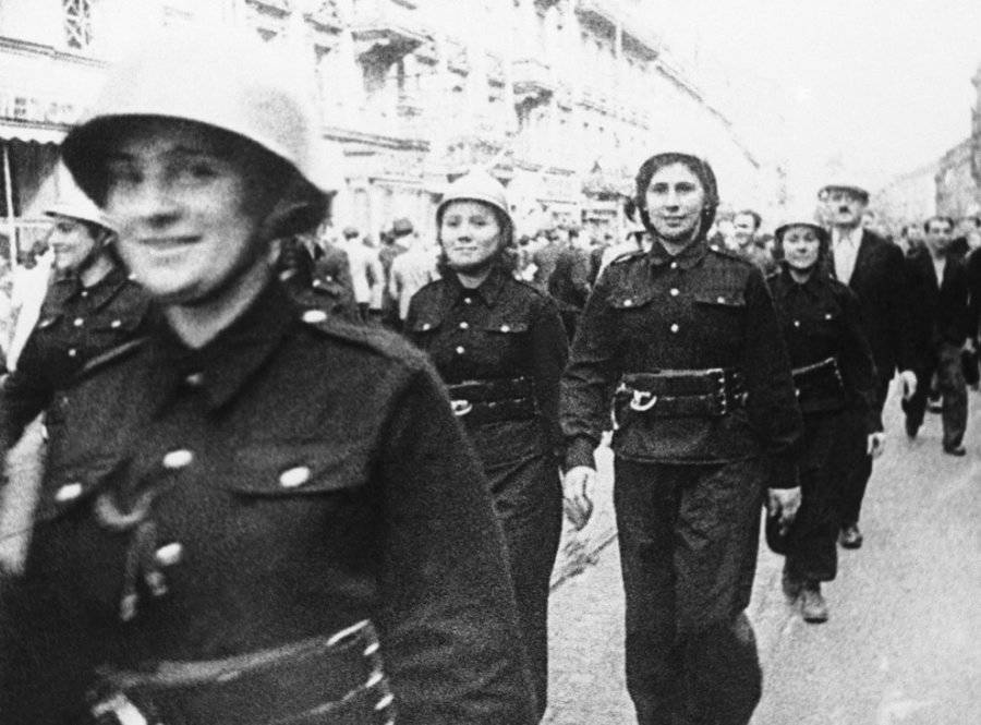 Хроники Второй мировой войны: женщины на войне история