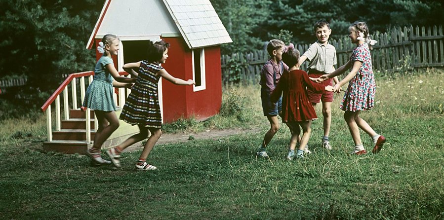 «Я была вся сплошной волдырь». Детские сады-дачи — рассказы тех, кого в СССР отправляли туда на лето