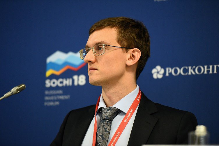 Автор пенсионной реформы, знакомьтесь... 35-летний "мозг" Минфина из Института Гайдара Автор пенсионной реформы, знакомьтесь... 35-летний "мозг" Минфина из Института Гайдара
