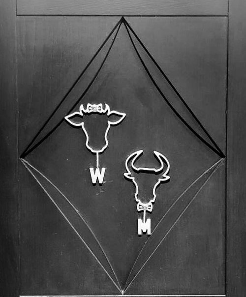 Прикольные и необычные таблички для туалетов Прикольные и необычные таблички для туалетов