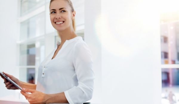 соответствует работа для женщины-Весы