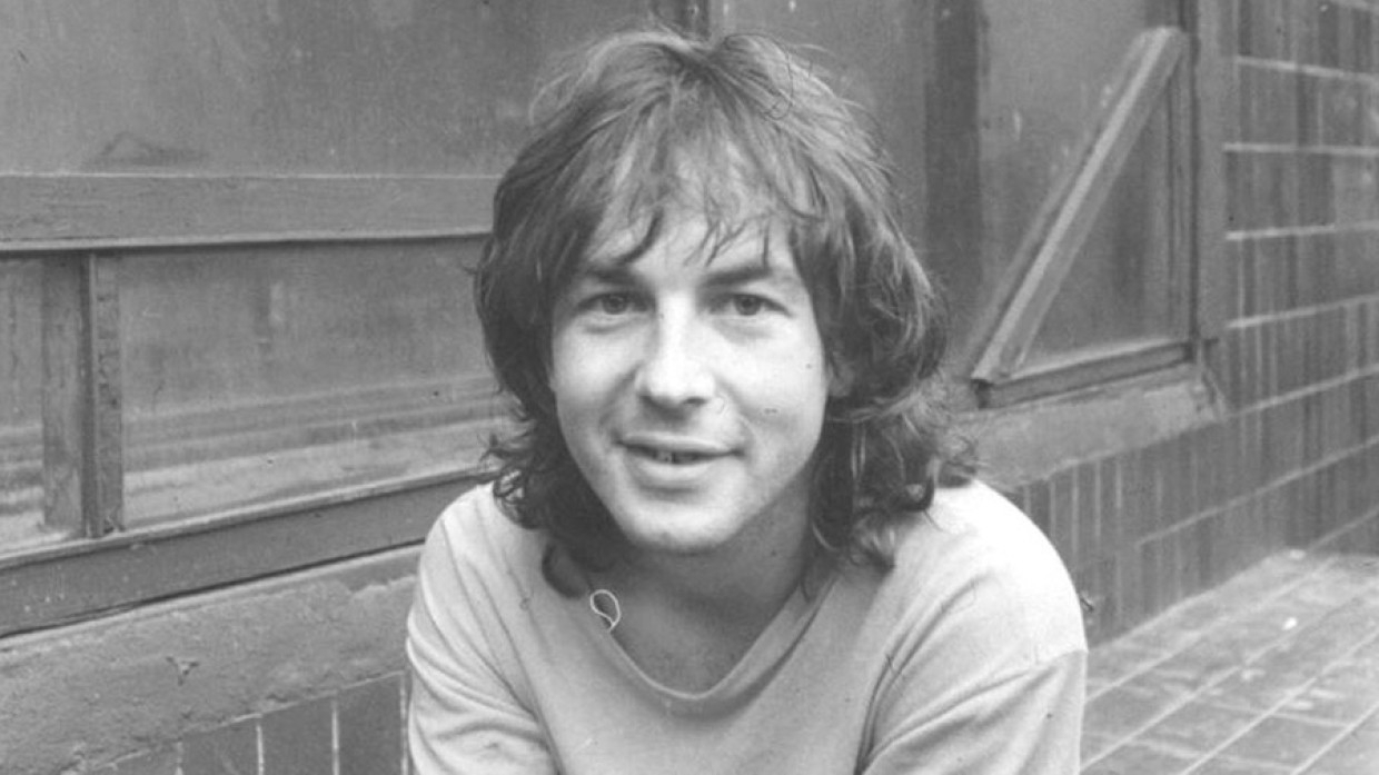 Сын рок-музыканта Башлачева выпал из окна и погиб в Москве