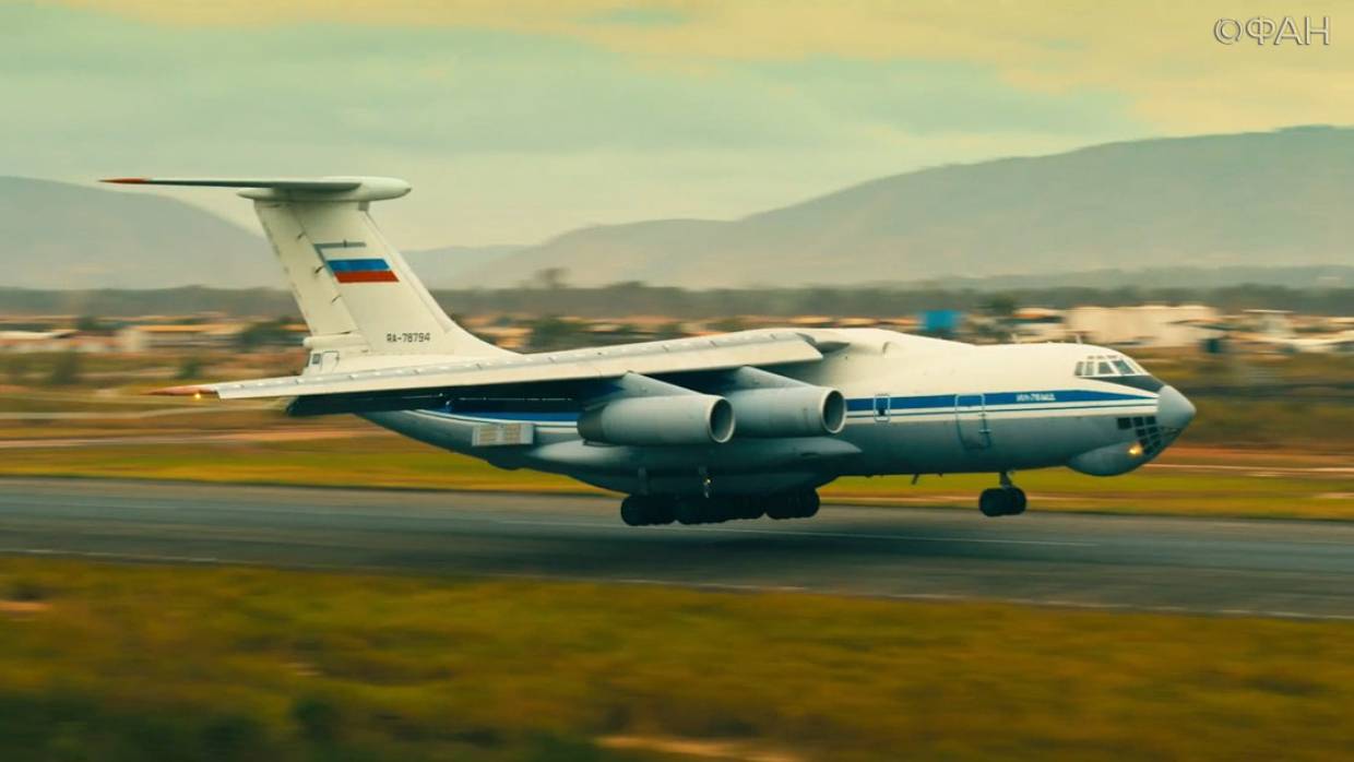 Главный поставщик стабильности: военный эксперт Рожин объяснил успех российских инструкторов в ЦАР Весь мир