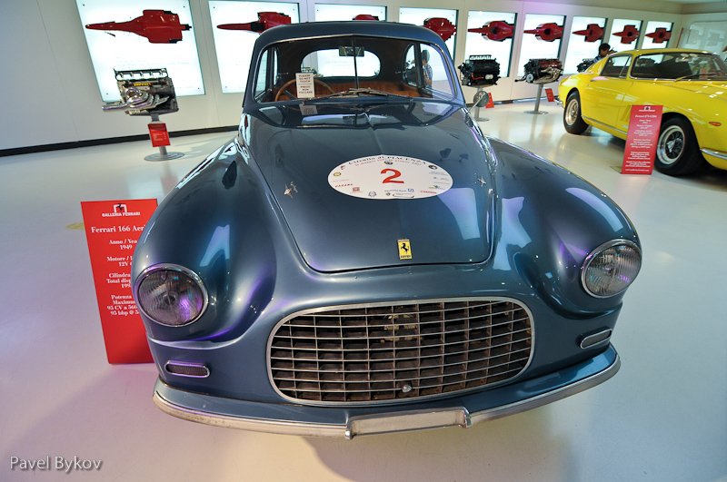 Экскурсия в музей Ferrari в Италии