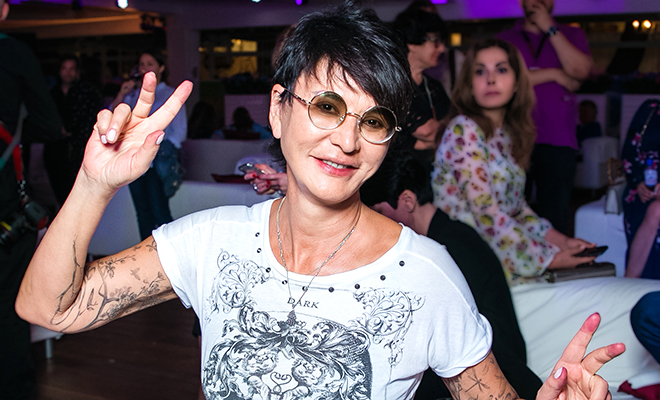 Приглашенный редактор Ирина Хакамада: "Футбол разрушает границы"