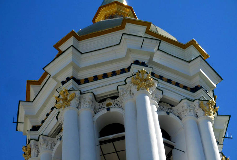 Апрельский Киев. Памятники, плакаты, символы, Лавра Апрельский Киев. Памятники, плакаты, символы, Лавра