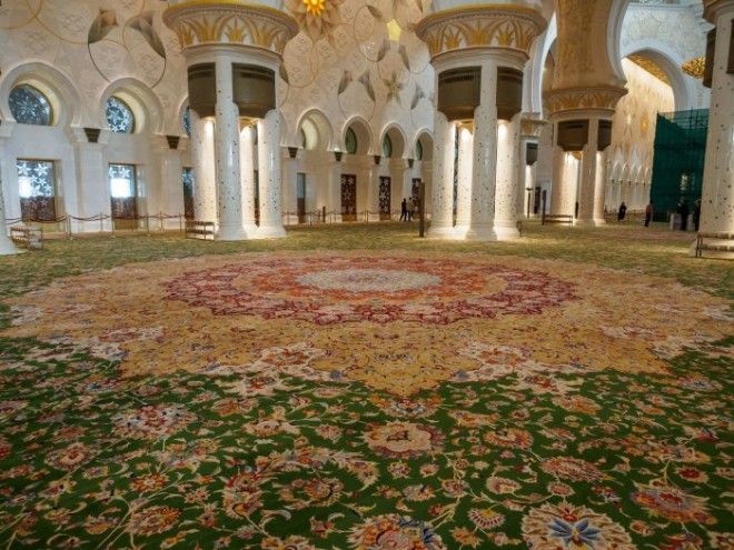 Самый большой в мире ковёр. / Фото: www.imgur.com Самый большой в мире ковёр Фото wwwimgurcom