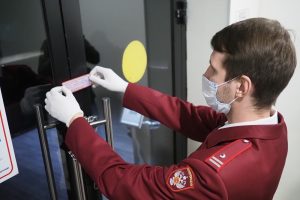 Посетители работавшего ночью высотного ресторана в «Москва-Сити» подрались, покидая заведение в момент рейда. Фото: архив, «Вечерняя Москва»