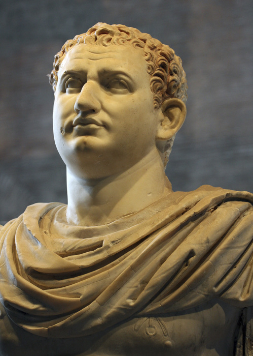 Император Титус Флавиус Веспасиан – римский император из династии Флавиев